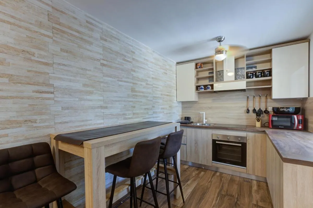Cvrk Family House Novi Vinodolski